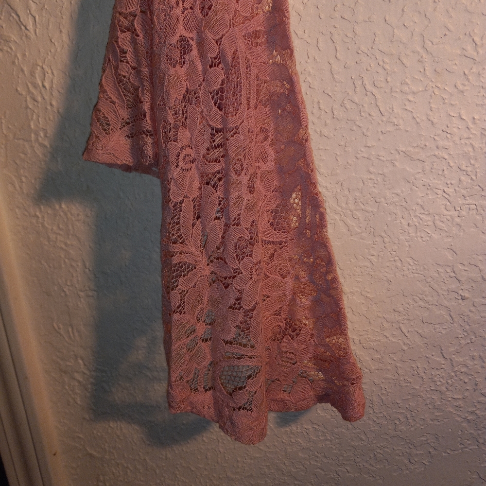 Lace Top - Picture 3 of 9